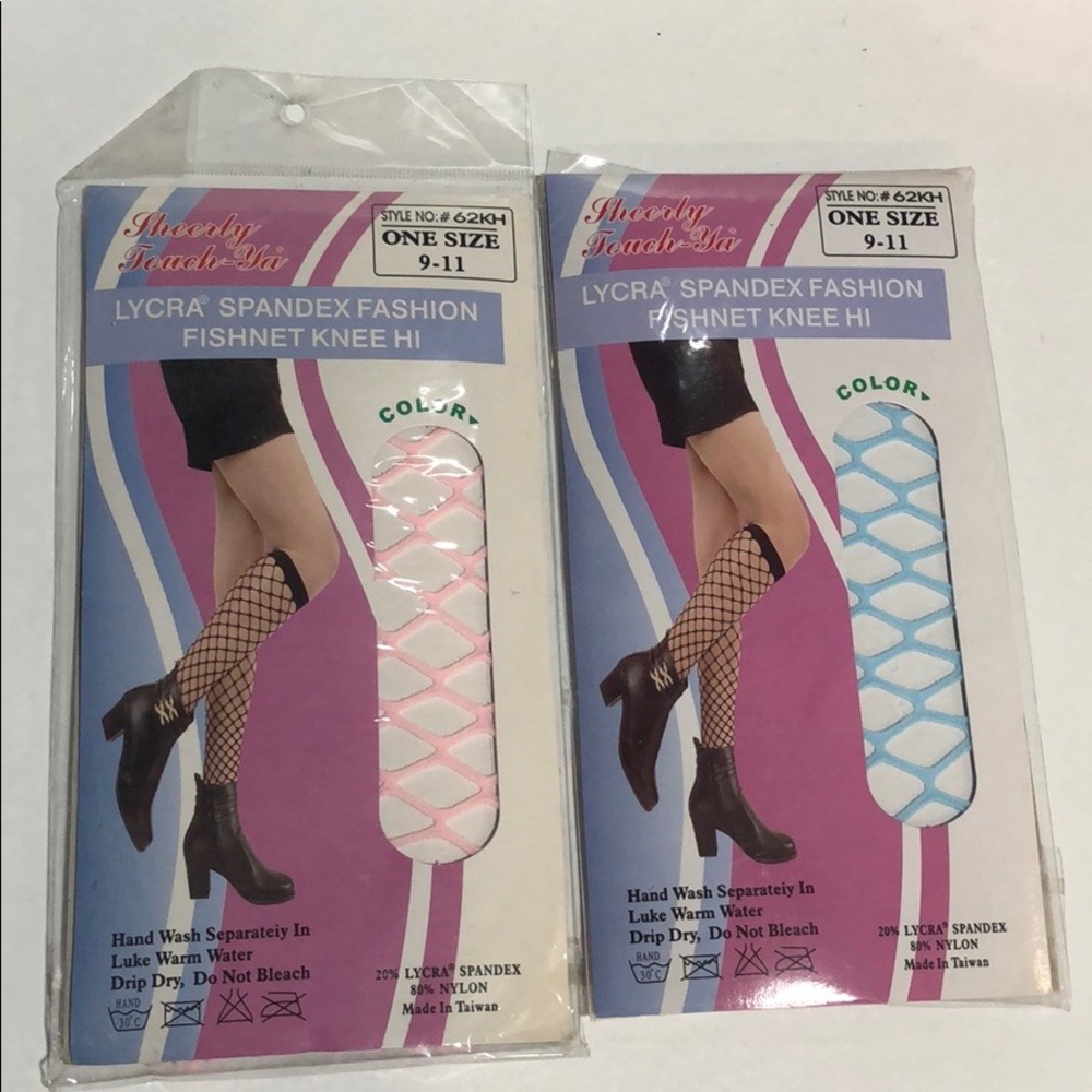 Fishnet knee hi stocking